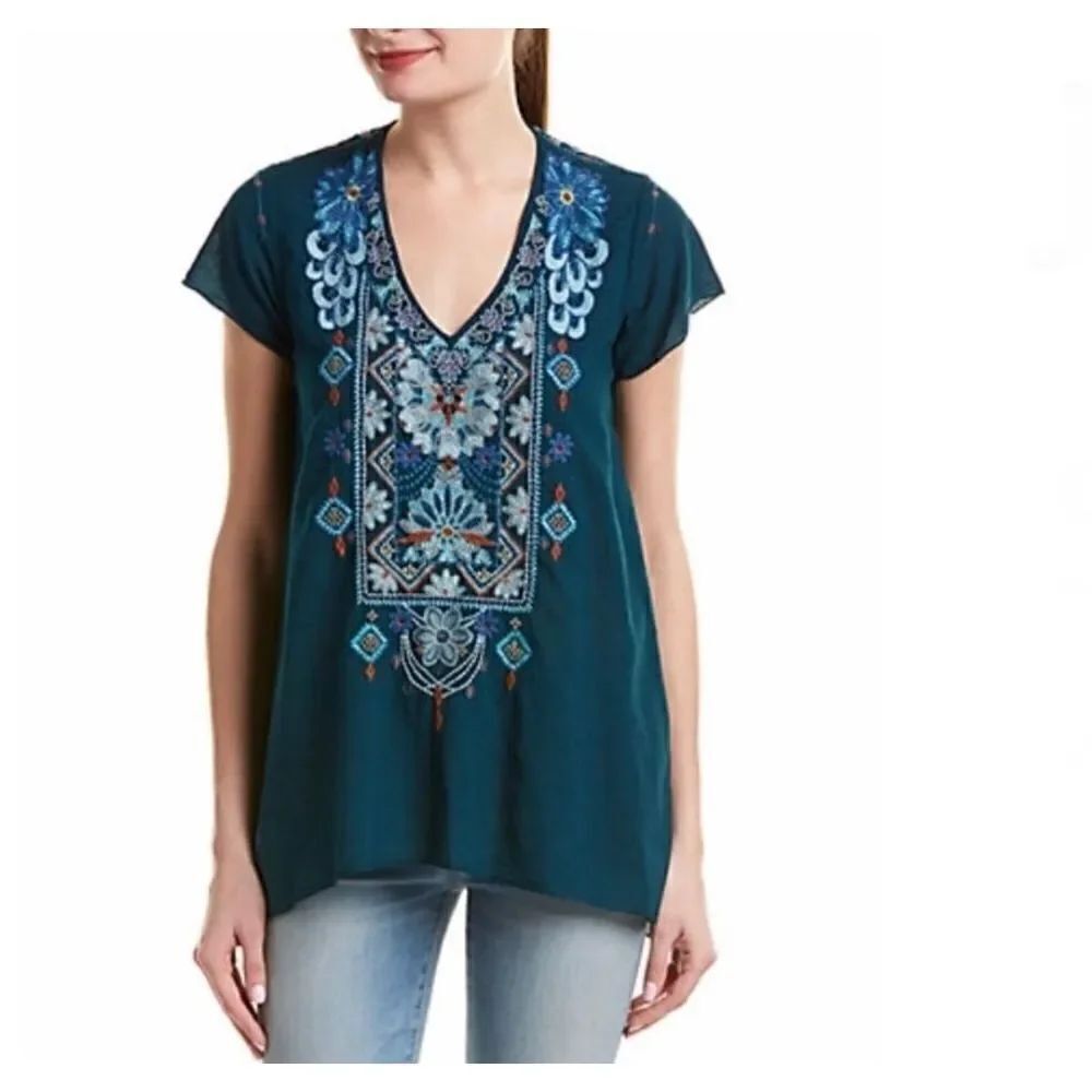 Johnny
Was Kikki blue/green embroidered drape top sz Small